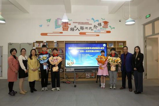 精品国产一区二区亚洲人成毛片